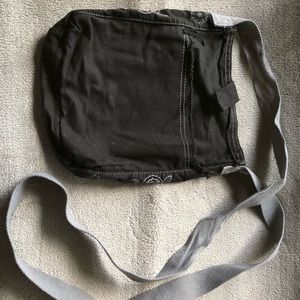 Like New Thirty-One Crossbody Bag